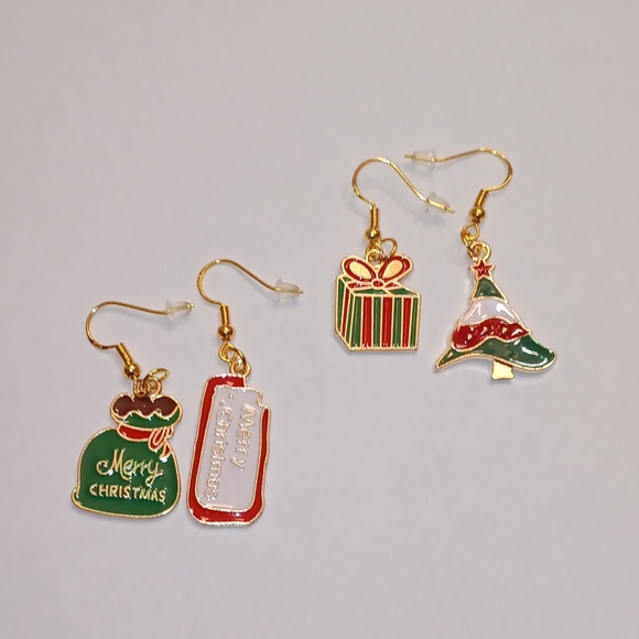 NWT Bundle of Two Pairs of Adorable Gold Dangling Christmas Earrings!! - Picture 2 of 4
